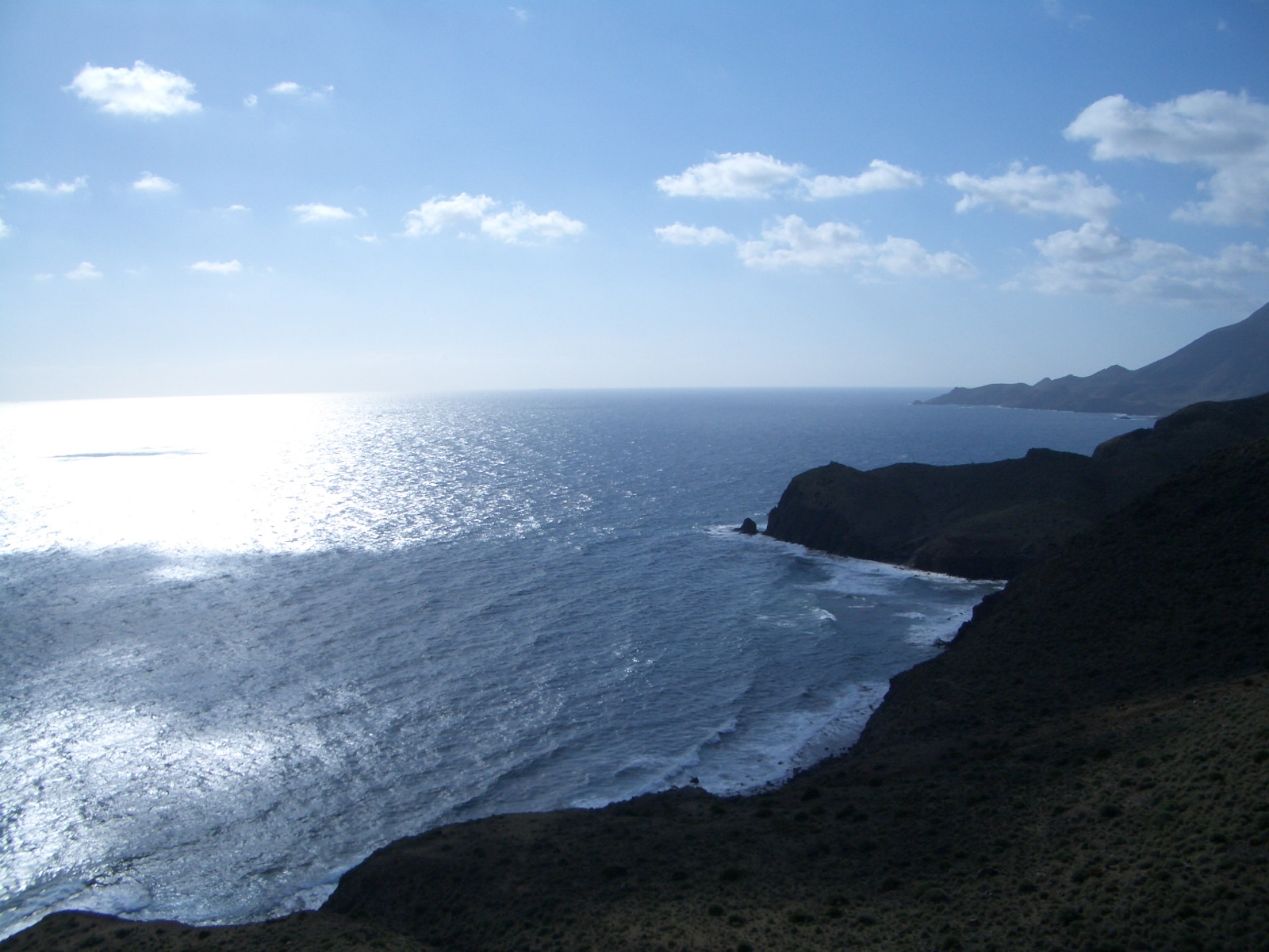Mirador de la Amatista, paisaje volcánico. Cabo de Gata. Carretera entre Rodalquilar e Isleta del Moro. - panoramio.jpg Mirador de la Amatista, paisaje volcánico. Cabo de Gata. Carretera entre Rodalquilar e Isleta del Moro.